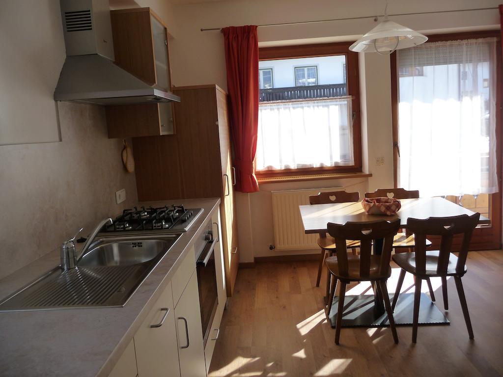 Apartments Ferdigg San Lorenzo di Sebato Luaran gambar